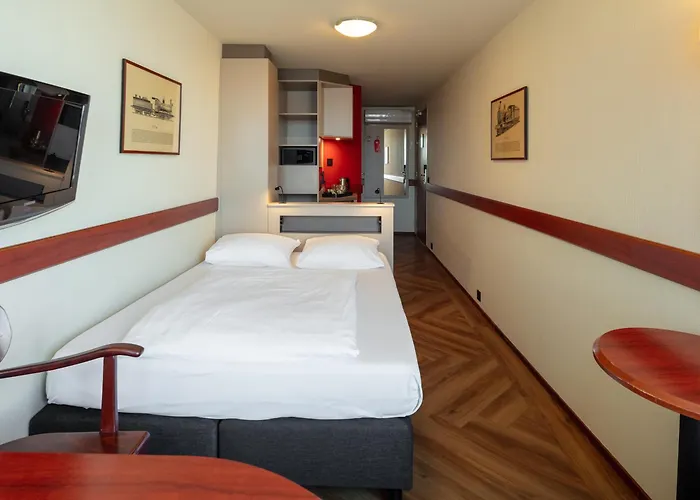 A-Train Hotel