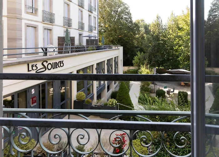 Aparthotel CERISE Luxeuil Les Sources