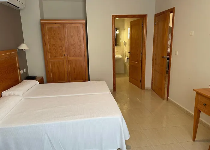 Aparthotel Bahia Pinosol