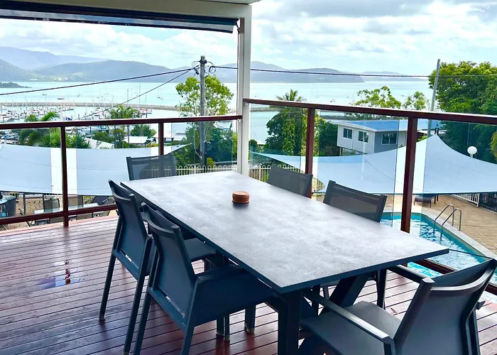 Airlie Apartments
