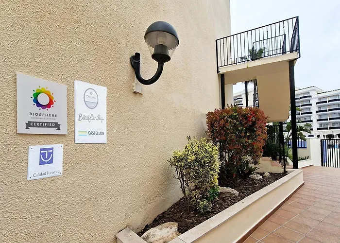 Apartamentos turísticos Jardines del Plaza