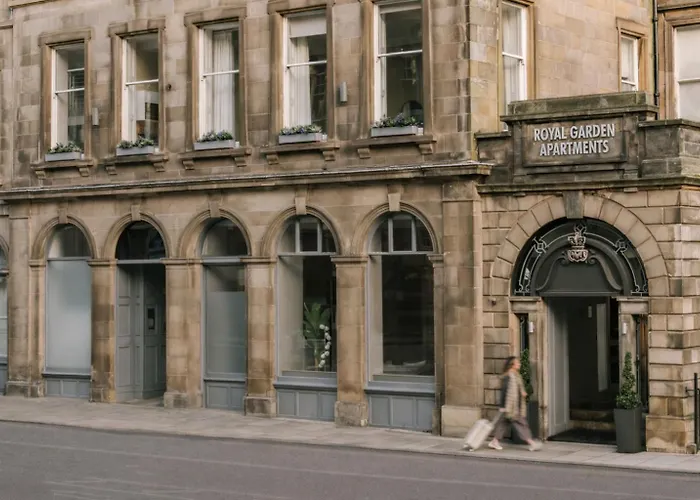 Thistle Suites Royal Garden
