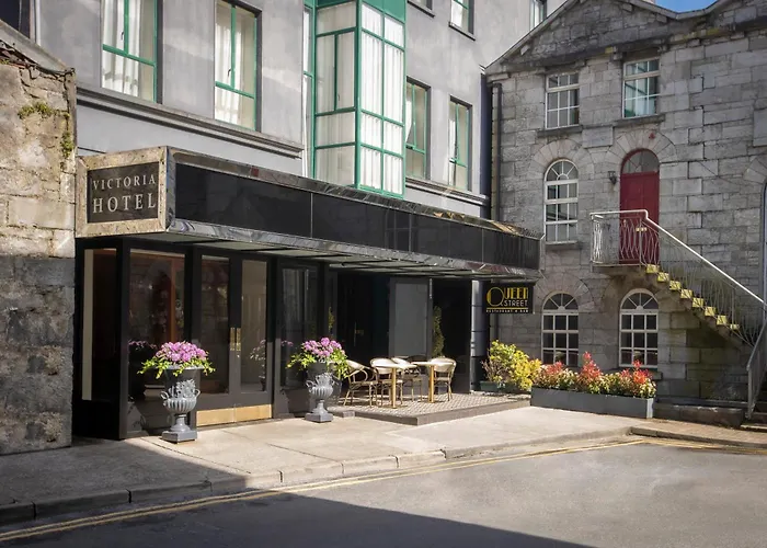 The Victoria Hotel