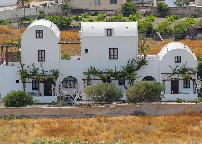 Anna Traditional Apartments