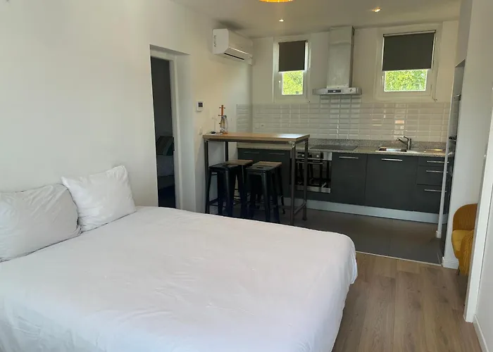 Hôtel Logis Laurent Rodriguez