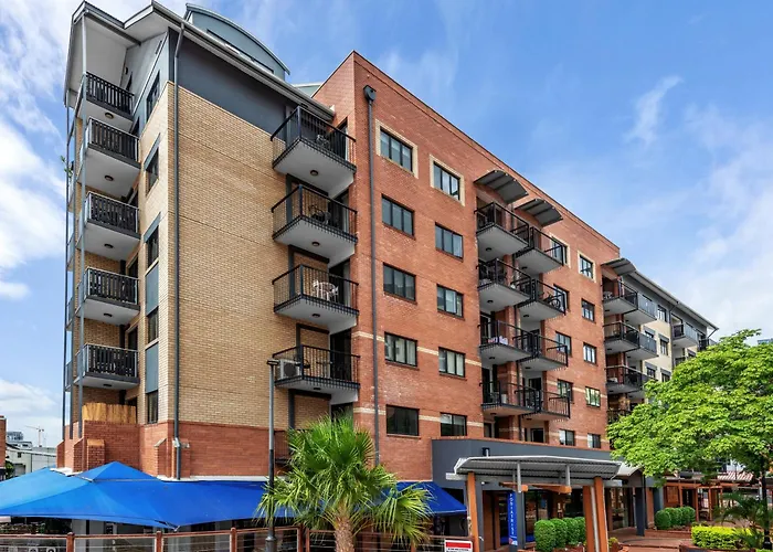 Central Brunswick Apartment Hotel Brisbane