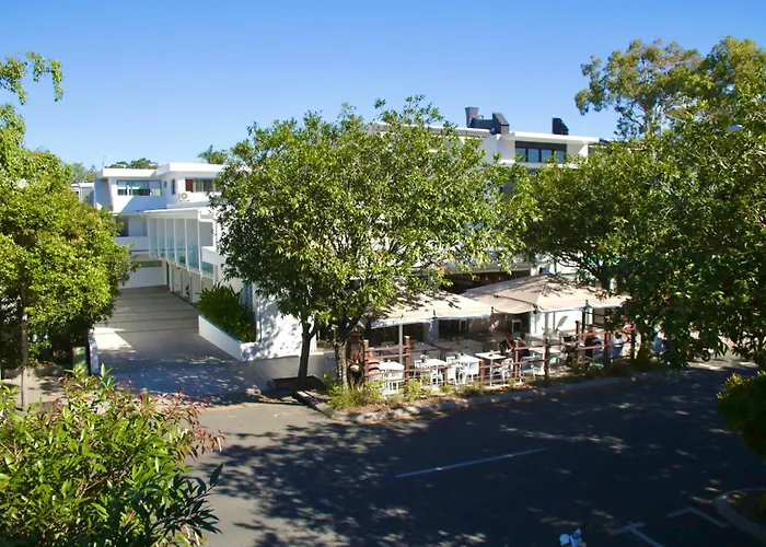 10 Hastings Street Motel