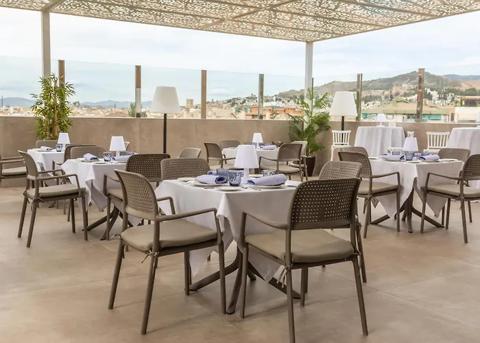 Hotel Andalucía Center