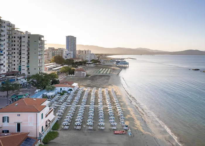Hotel Ausonia