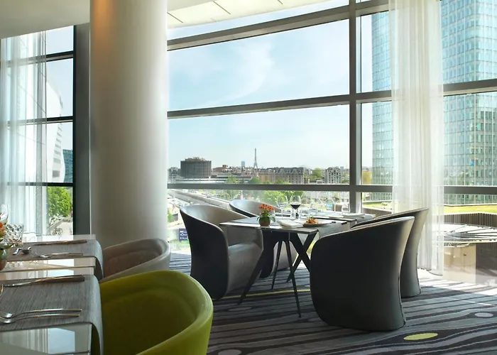 Melia Paris La Defense