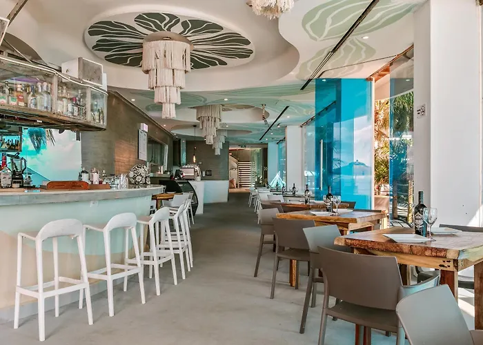 The Carmen Hotel - Ocean Front (Adults Only)