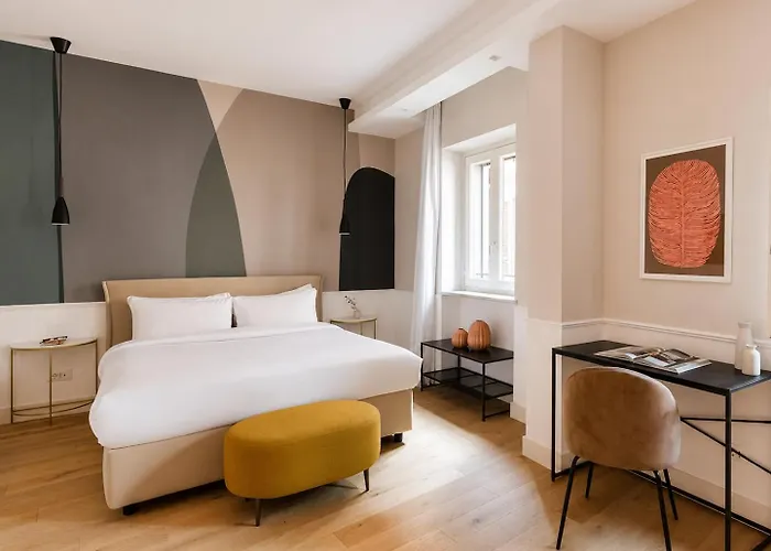 Sonder By Marriott Bonvoy Antinoo Apartments Piazza Del Parlamento