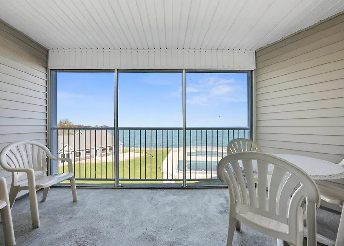 Bayshore Resort At Put-In-Bay