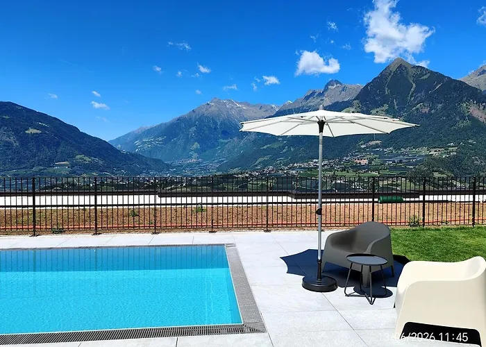 Schenna Garni Eden Bed&Breakfast