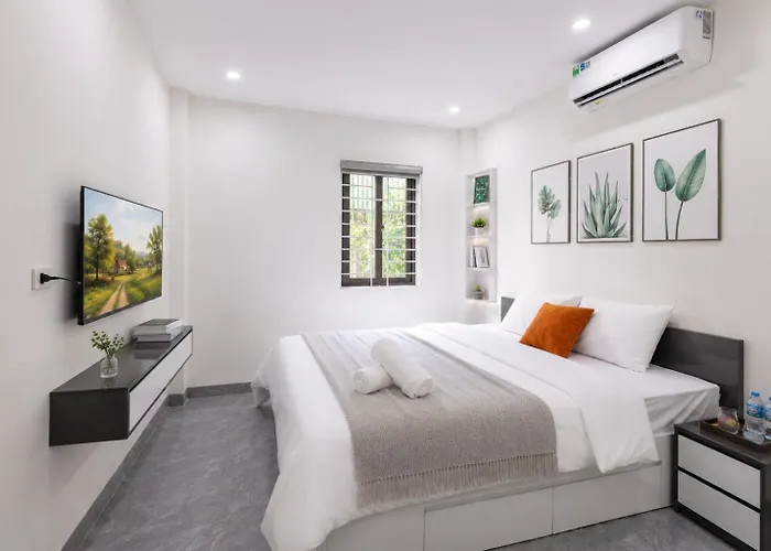 Hera Palace Home & Apartment