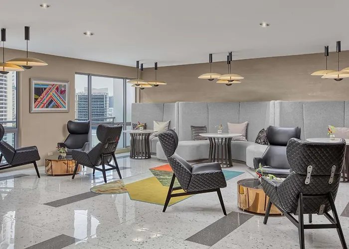 Novotel Suites Manila At Acqua
