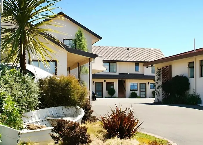Arrow Motel Apartments
