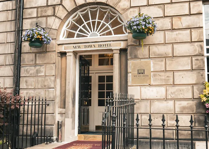 New Town Hotel