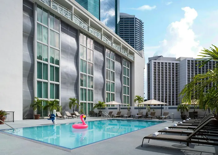 Courtyard Miami Downtown Brickell Area