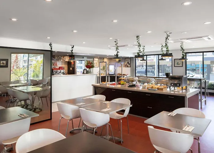 Ibis Newcastle