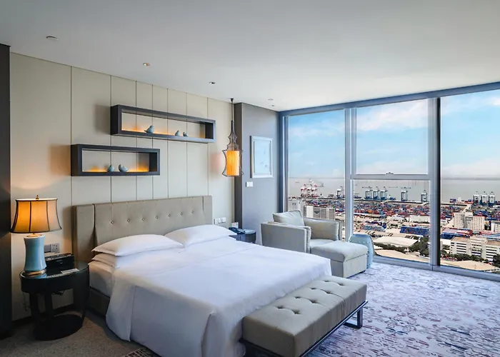 Sheraton Shanghai Waigaoqiao Hotel