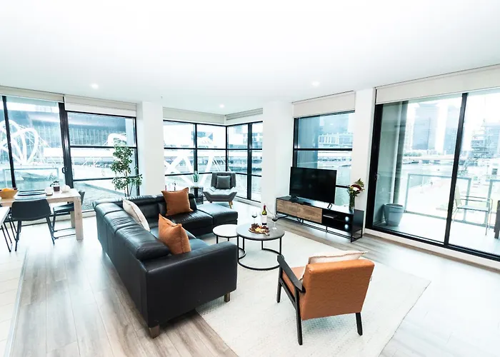Waterfront Melbourne Apartments