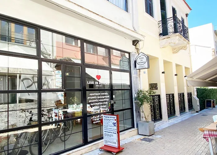 Live In Athens, Psyrri Central Apartments