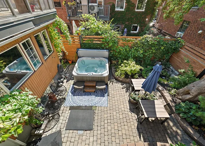 Maison Des Jardins B & B