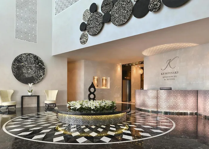 Kempinski Residences & Suites,
