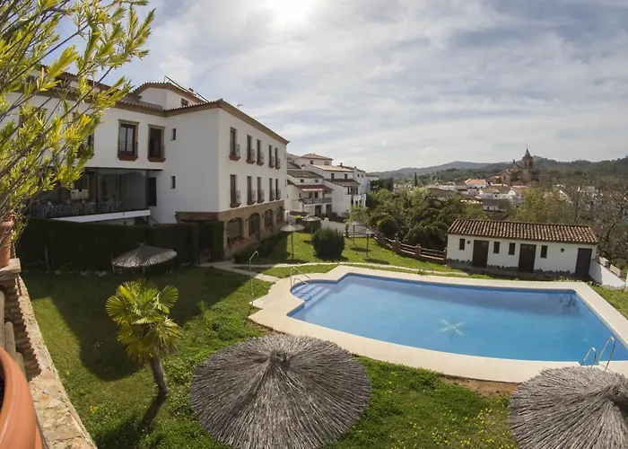 Aparthotel Rural 12 Caños