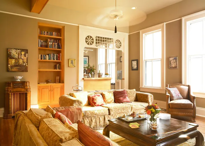 Maison Perrier Bed & Breakfast