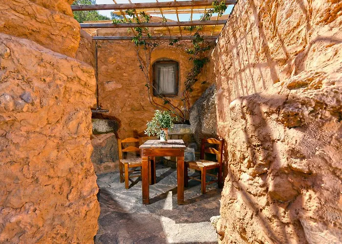 Aparthotel Aspros Potamos à Makrýgialos