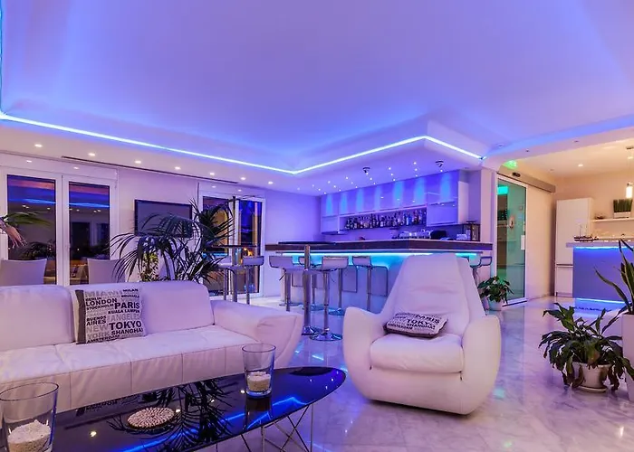 Pearl Bay Hotel Apartments