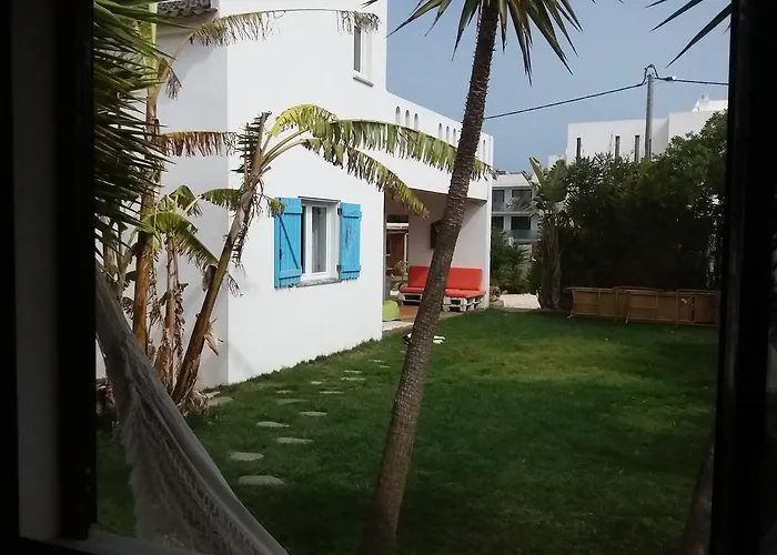 Puravida Divehouse