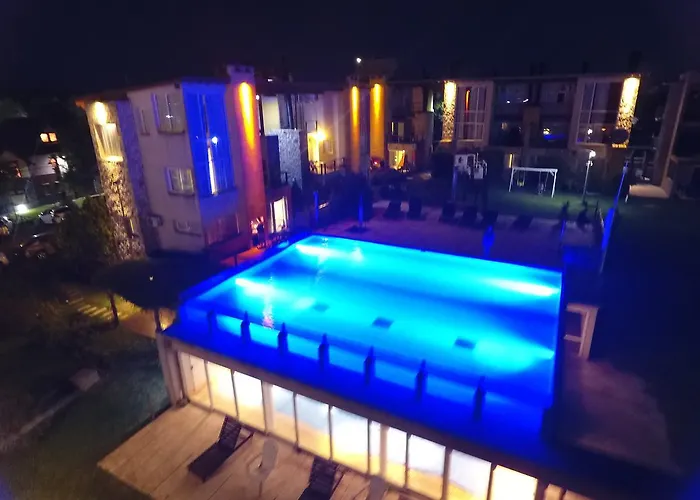 Ossa Mayor Apart