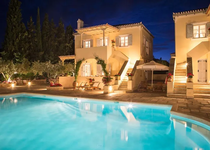 Villa Nika Spetses Town