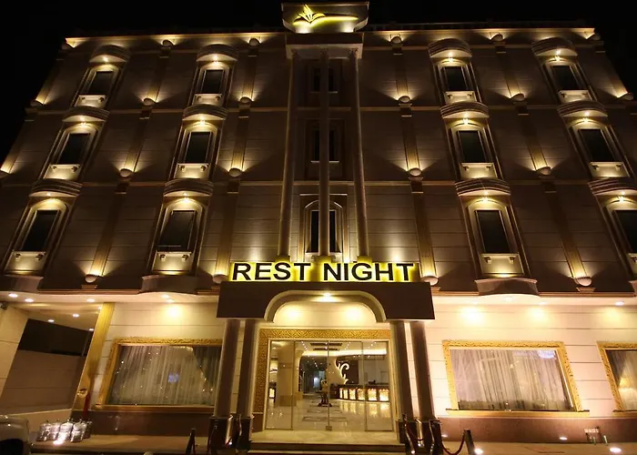 Rest Night Serviced Apartments- Alhamra