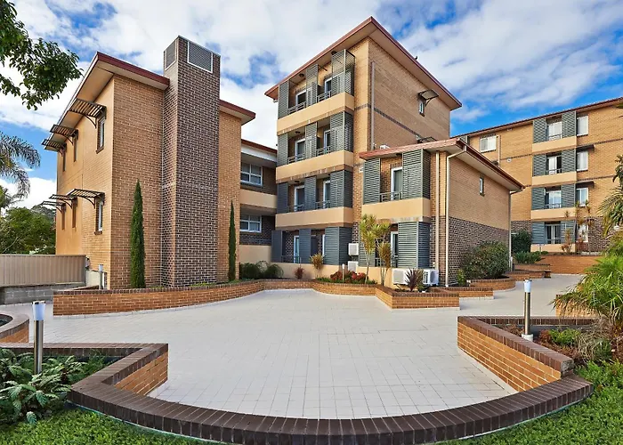 Comfort Inn & Suites Burwood