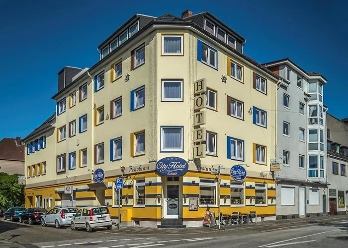 City Hotel