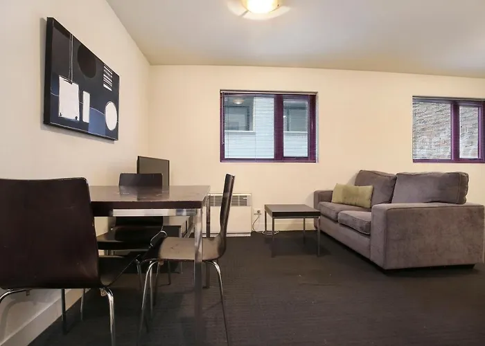 Plum Serviced Apartments Carlton
