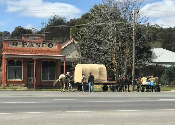 Eastern Hill Creswick