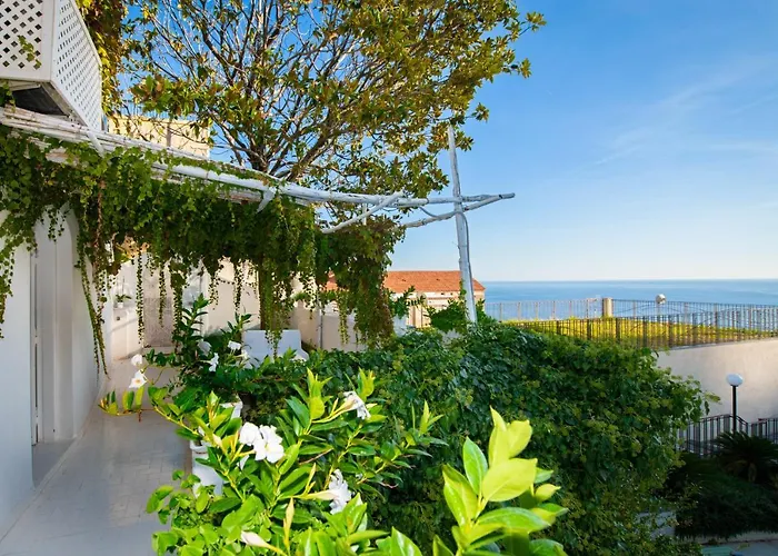 Villa Yiara (Adults Only)