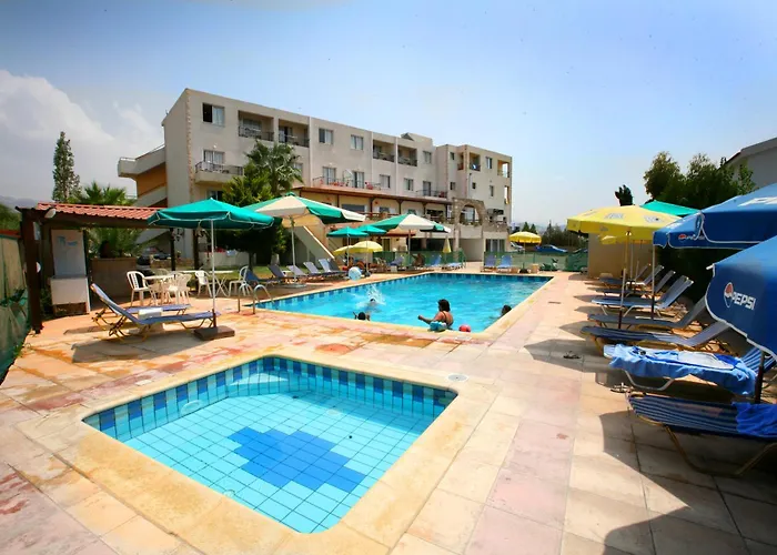 Petsas Apartments