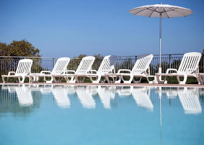Aparthotel Happy Days Capo Vaticano