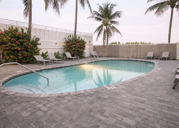 Ocean Drive Apartments