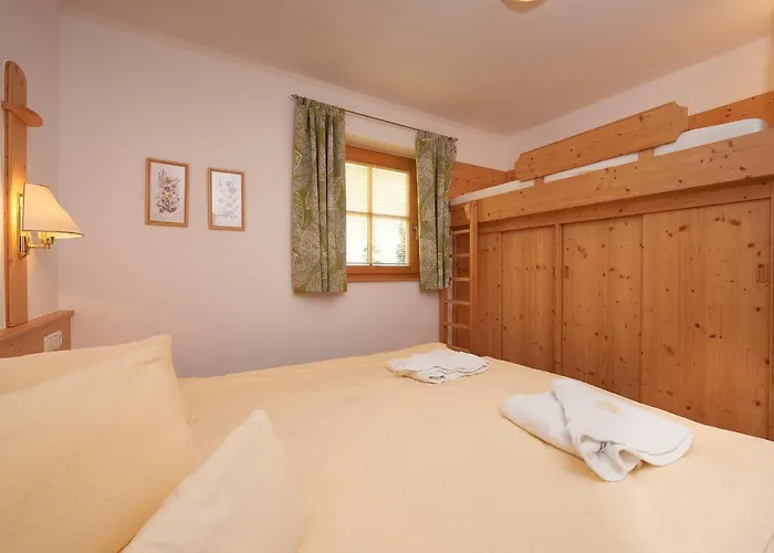 Appartement Hotel Sonneck Konigsleiten