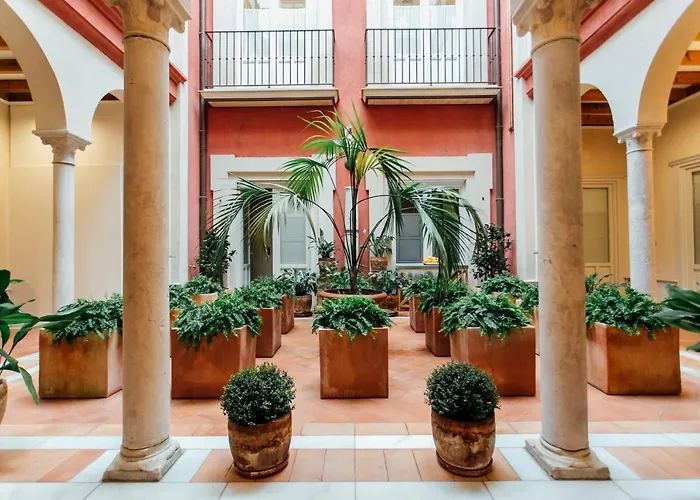 Casa Patio Del Siglo XIX