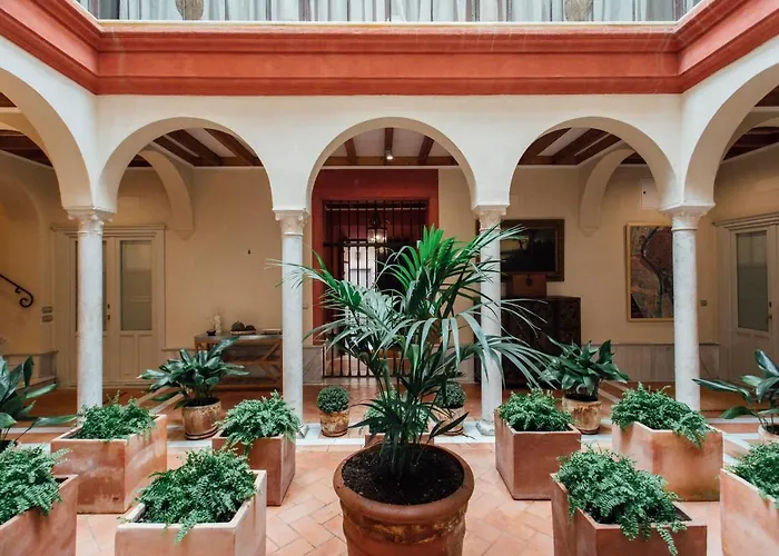 Casa Patio Del Siglo XIX