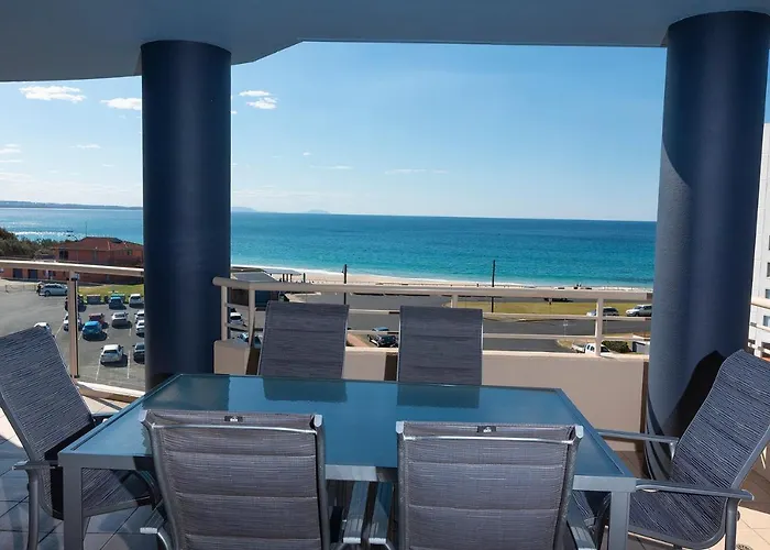 Beaches International Forster