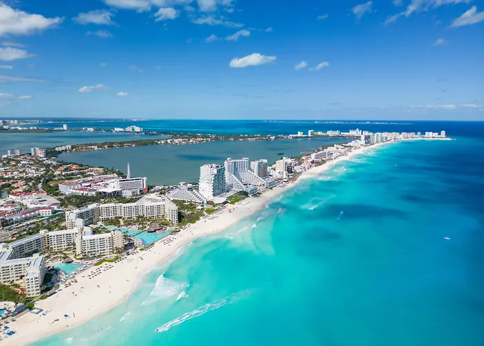 Cancun Plaza Condos